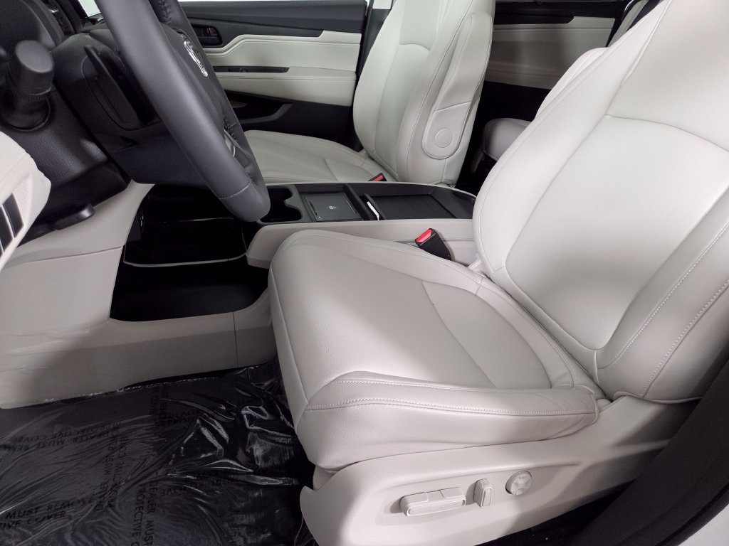 New 2027 Honda Odyssey EX-L image 17