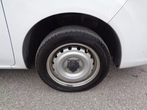 Used 2021 Nissan NV200 S FWD image 26
