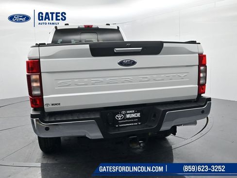 Used 2022 Ford F250 Lariat w/ Chrome Package image 7