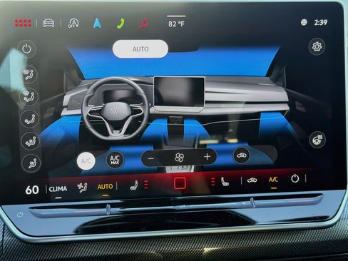 New 2026 Volkswagen GTI SE FWD image 33