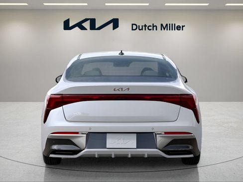 Used 2025 Kia K5 LXS FWD image 4