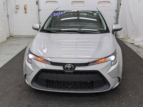 Used 2022 Toyota Corolla LE image 11