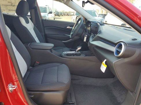 New 2026 Chevrolet Trax LS image 10