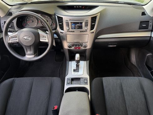 Used 2014 Subaru Outback 2.5i Premium image 20