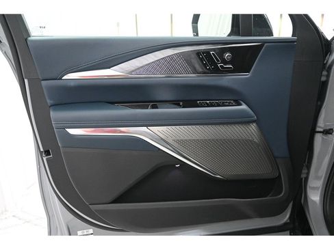 New 2026 Cadillac Escalade IQ Sport 2 w/ LPO, ONYX Package image 25