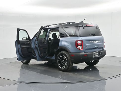 New 2025 Ford Bronco Sport Outer Banks w/ Outer Banks Tech Package+ image 32