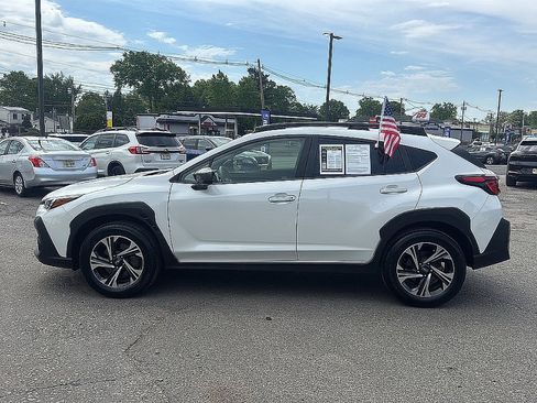 Certified 2024 Subaru Crosstrek 2.0i Premium AWD/4WD image 8