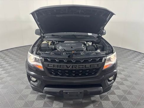 Used 2018 Chevrolet Colorado Z71 w/ Z71 Midnight Edition AWD/4WD image 35