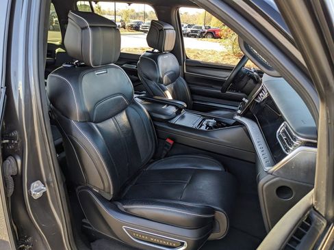 Certified 2024 Jeep Grand Wagoneer L Series II w/ Quick Order Packagew 28T image 58