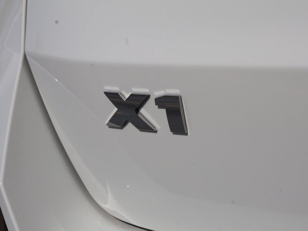 Used 2026 BMW X1 M35i w/ Convenience Package AWD/4WD image 8