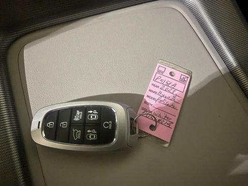 Used 2023 Hyundai Palisade Calligraphy image 41