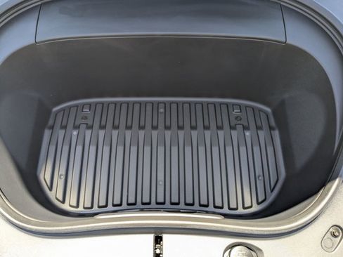 Used 2024 Tesla Model 3 Long Range RWD image 25