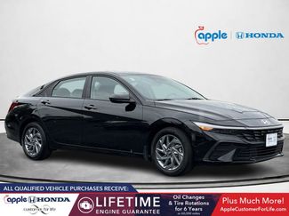Used 2024 Hyundai Elantra SEL FWD video 1