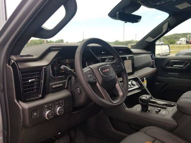 New 2026 GMC Sierra 1500 AT4 w/ Technology Package AWD/4WD image 9