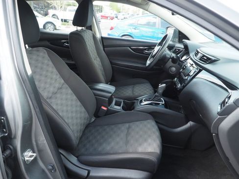 Used 2018 Nissan Rogue Sport SV AWD/4WD image 20
