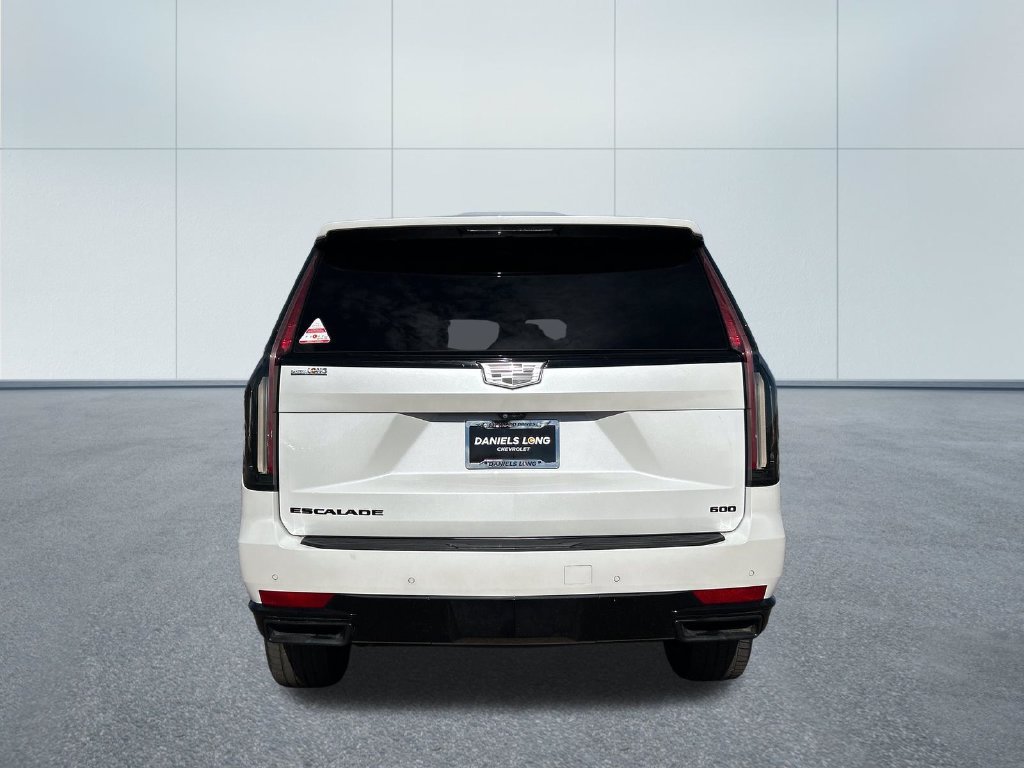 Used 2021 Cadillac Escalade Sport Platinum AWD/4WD image 4