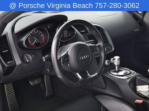 Used 2011 Audi R8 V10 AWD/4WD image 4