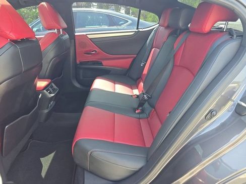 Used 2023 Lexus ES 350 F Sport w/ Accessory Package (Z2) FWD image 5