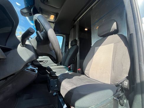 Used 2019 Mercedes-Benz Sprinter 144 image 14