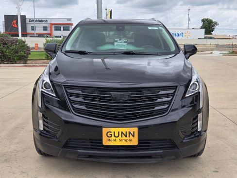 Certified 2019 Cadillac XT5 Luxury FWD image 2
