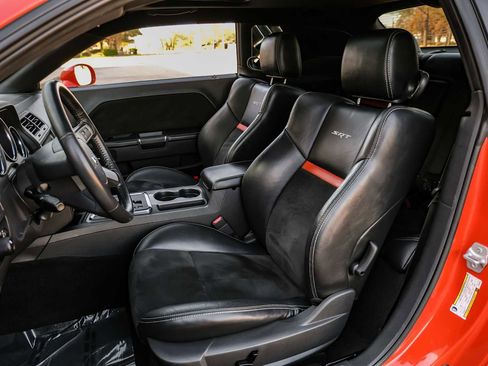 Used 2009 Dodge Challenger SRT8 w/ SRT Option Group II image 29