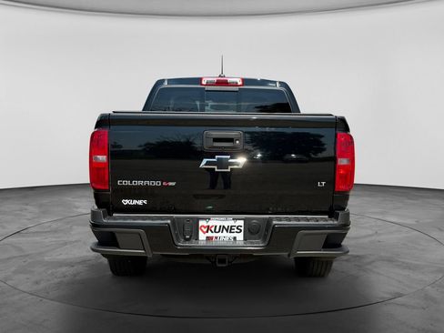 Used 2018 Chevrolet Colorado LT w/ LT Convenience Package AWD/4WD image 8