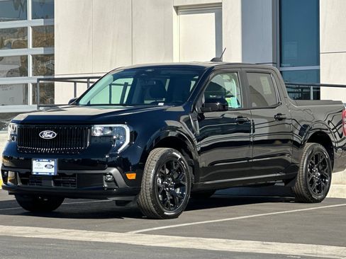 New 2026 Ford Maverick Lobo AWD/4WD image 7