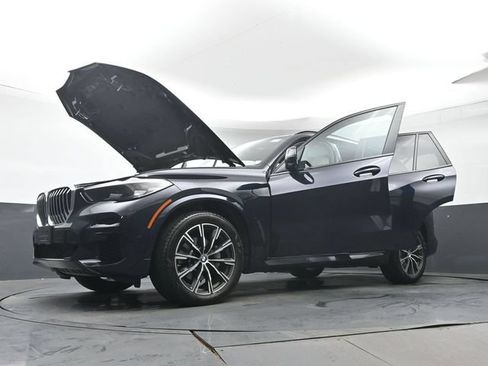 Used 2022 BMW X5 xDrive40i w/ M Sport Package AWD/4WD image 46