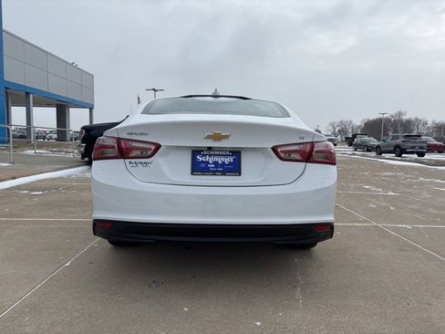 Used 2022 Chevrolet Malibu LT image 8