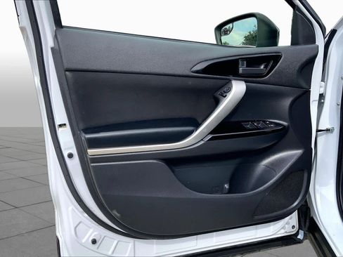 Used 2022 Mitsubishi Eclipse Cross LE FWD image 22