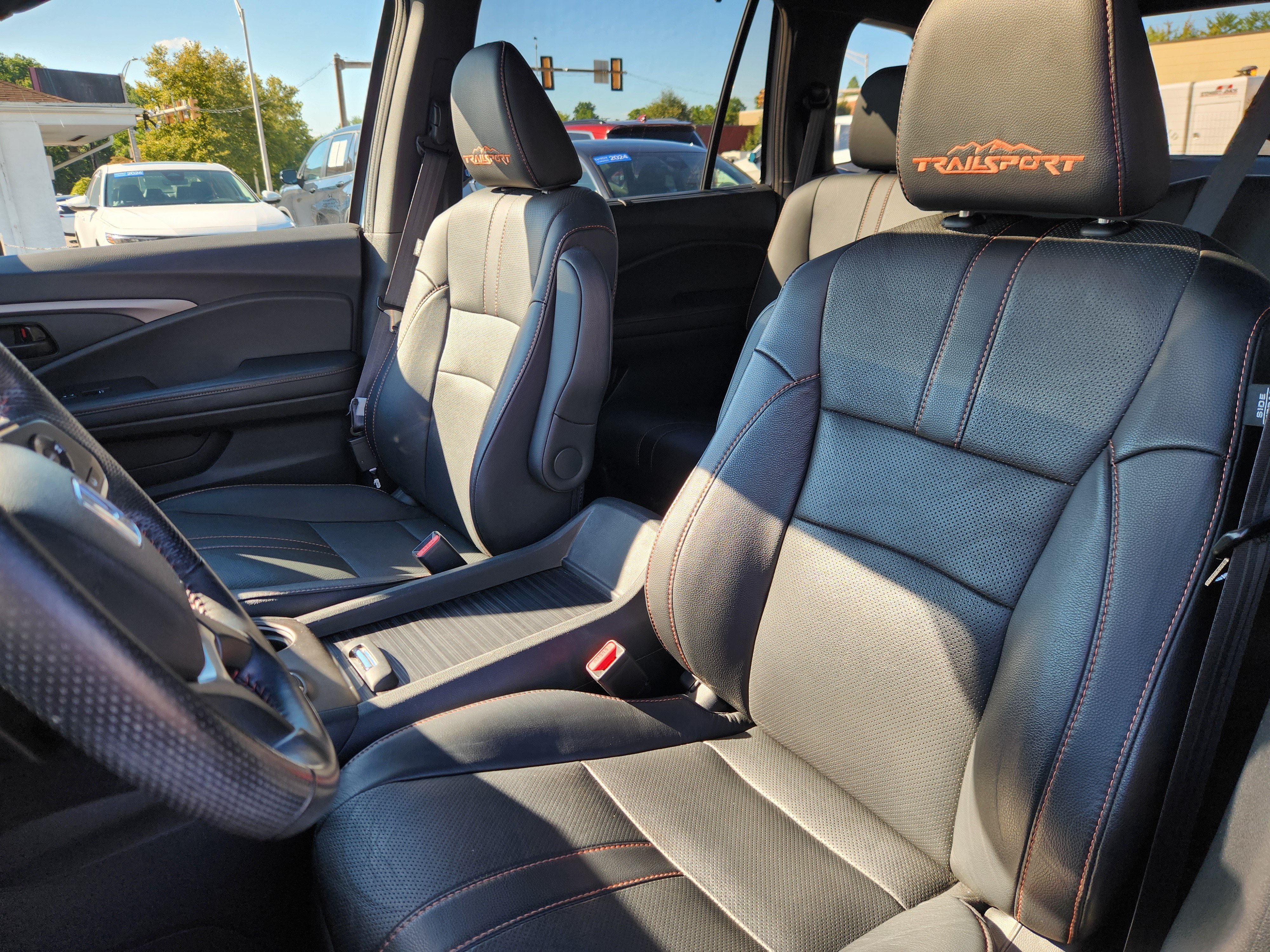 Certified 2023 Honda Passport TrailSport image 7