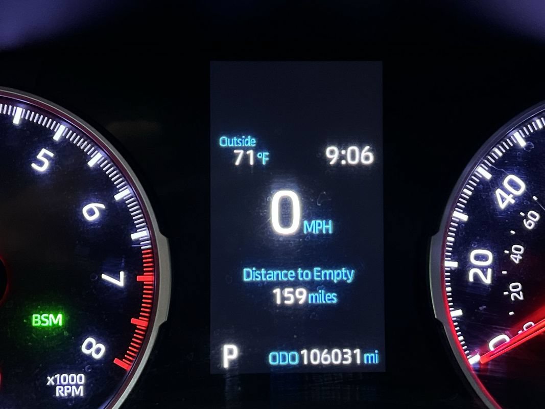 Used 2020 Toyota RAV4 XLE FWD image 16