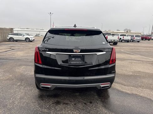Used 2022 Cadillac XT5 Premium Luxury w/ LPO, Floor Liner Package image 6