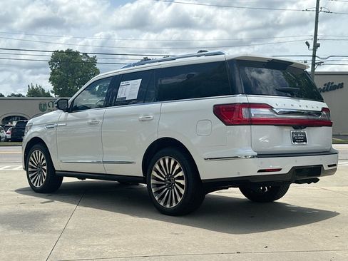 Used 2020 Lincoln Navigator Reserve w/ Luxury Package AWD/4WD image 6