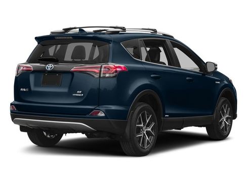Used 2017 Toyota RAV4 SE AWD/4WD image 3
