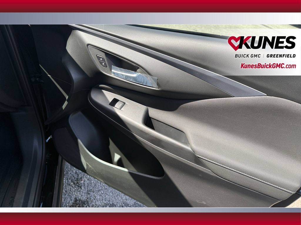 New 2026 Buick Envista Preferred w/ Convenience I Package FWD image 38