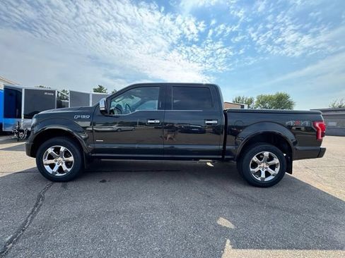 Used 2015 Ford F150 Platinum w/ Equipment Group 701A Luxury AWD/4WD image 4