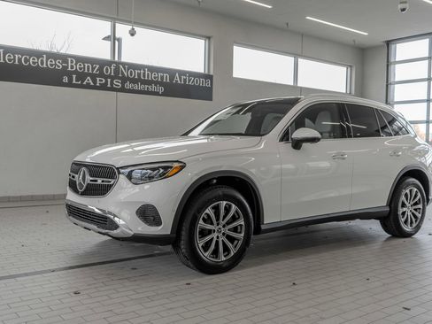 New 2026 Mercedes-Benz GLC 300 4MATIC image 3