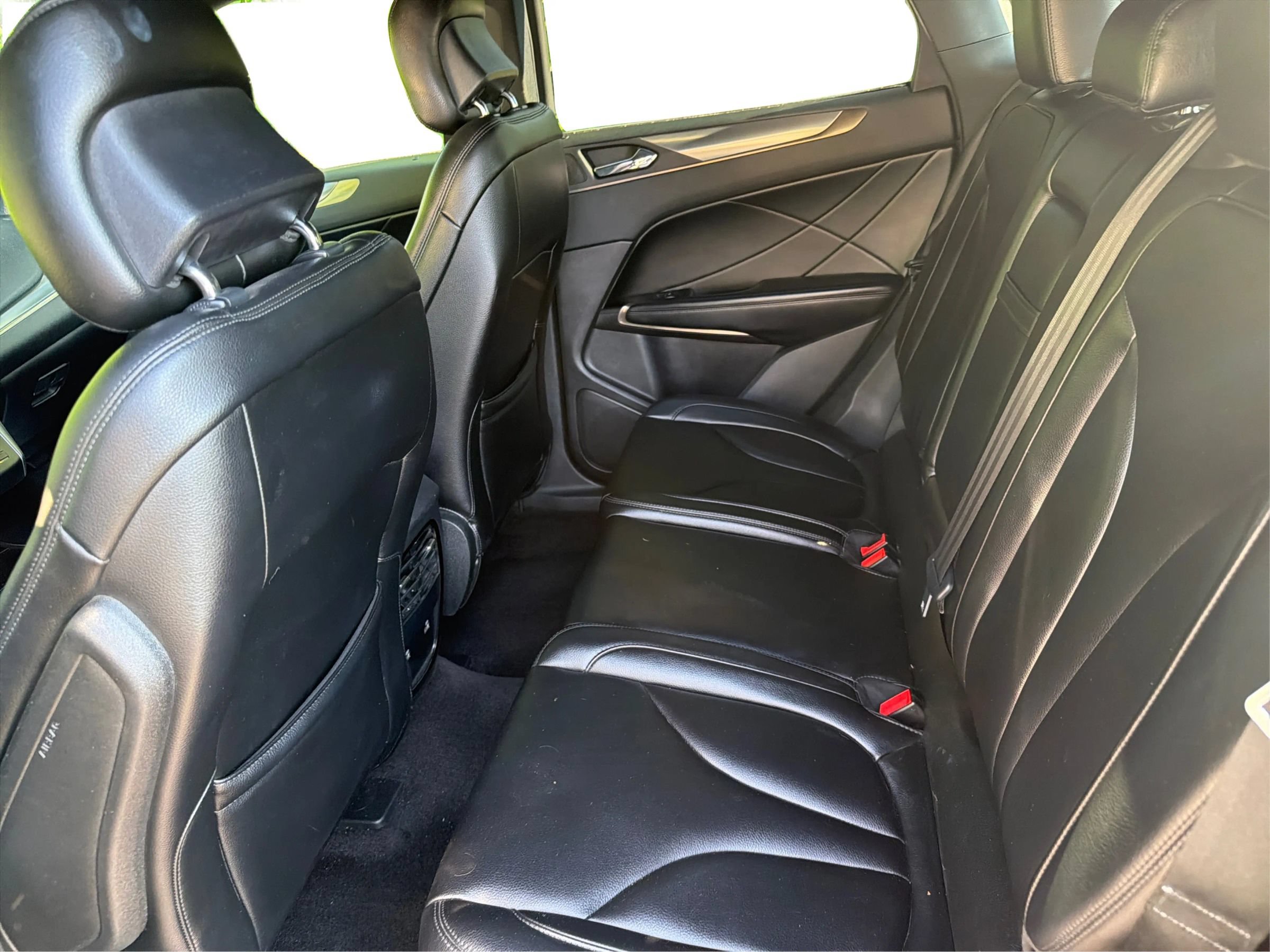Used 2019 Lincoln MKC Premiere AWD/4WD image 13