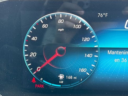 Used 2022 Mercedes-Benz GLB 250 image 39