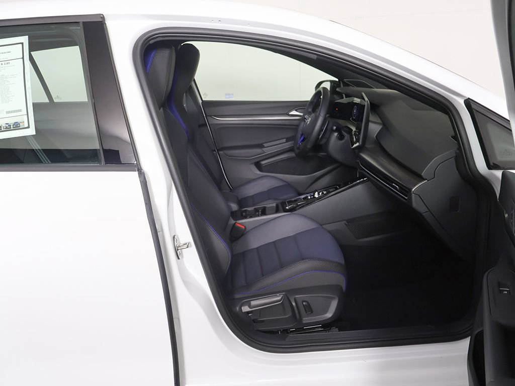 Used 2026 Volkswagen Golf R AWD/4WD image 31