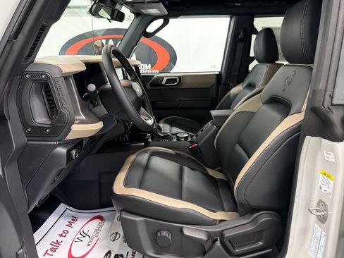 New 2026 Ford Bronco Big Bend w/ Black Diamond Package AWD/4WD image 8