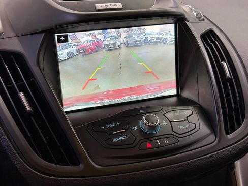 Used 2016 Ford Escape SE w/ SE Chrome Package AWD/4WD image 24
