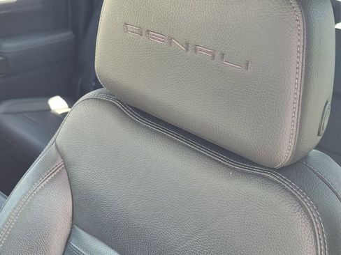 Used 2022 GMC Sierra 3500 Denali w/ Denali Ultimate Package AWD/4WD image 15