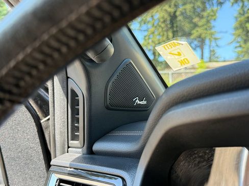 Used 2021 Nissan Titan Platinum Reserve w/ Moonroof Package RWD image 24