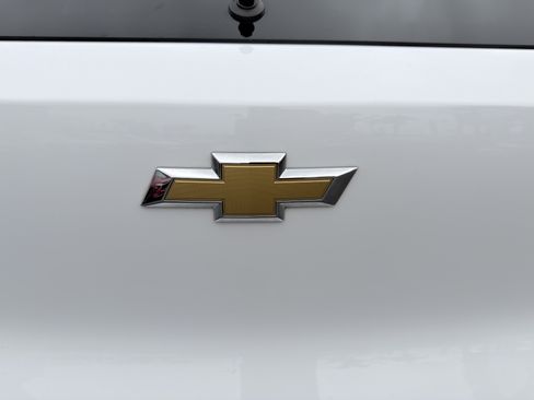 Used 2023 Chevrolet TrailBlazer LT FWD image 34
