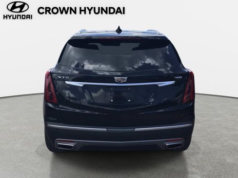 Used 2021 Cadillac XT5 Premium Luxury FWD image 5