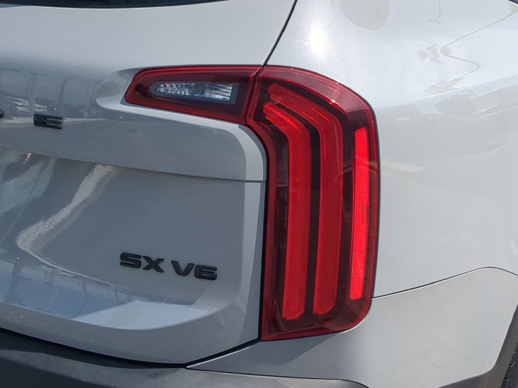 Used 2021 Kia Telluride SX w/ SX Prestige Package AWD/4WD image 8