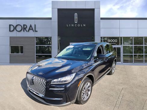 Certified 2023 Lincoln Corsair FWD image 1