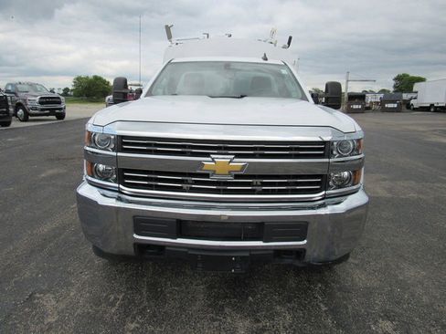 Used 2015 Chevrolet Silverado 3500 W/T image 10